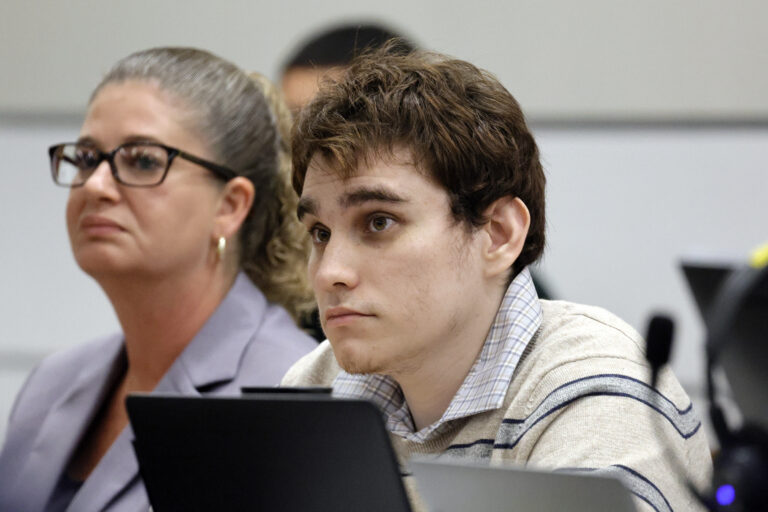 Parkland shooting trial closes, leaving jury to weigh death penalty or life in prison