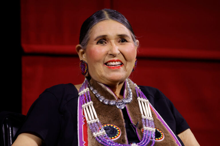 Report claiming Sacheen Littlefeather faked Indigenous ancestry met with backlash