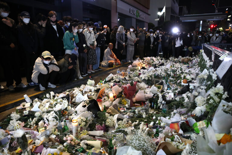 Lee Jihan, K-Pop singer and actor, dead in South Korea crowd crush