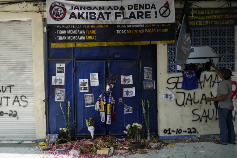 Locked gates at Indonesia stadium contributed to deadly stampede: soccer association