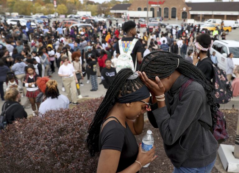 St. Louis high school shooting leaves teacher, teenage girl dead, gunman killed