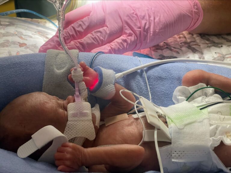 Montreal Children’s Hospital looks to future with wireless vital sign technology