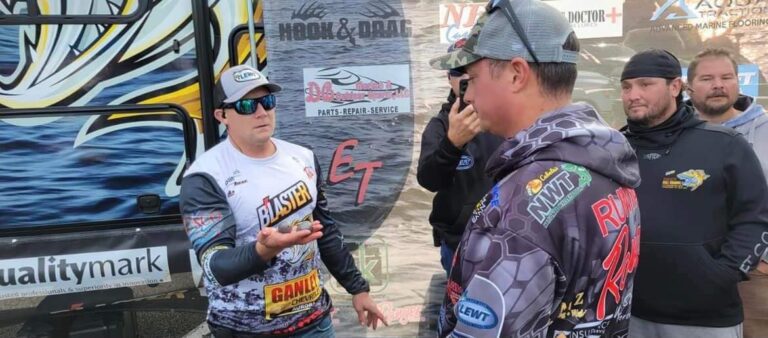 ‘Call the cops!’: Fishing tournament descends into chaos amid cheating claims