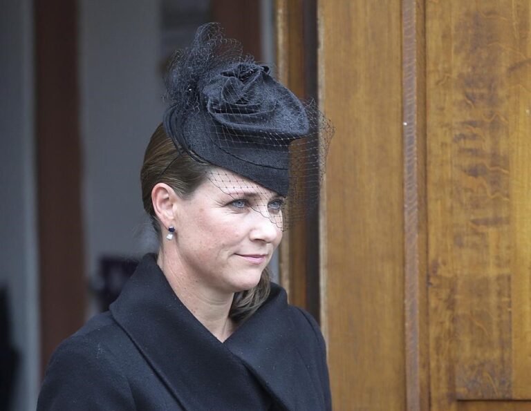 Norway’s Princess Märtha Louise gives up royal duties to follow shaman fiancé