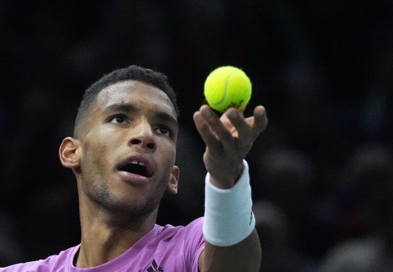 Canada’s Felix Auger-Aliassime has win streak end in semifinal of Paris Masters