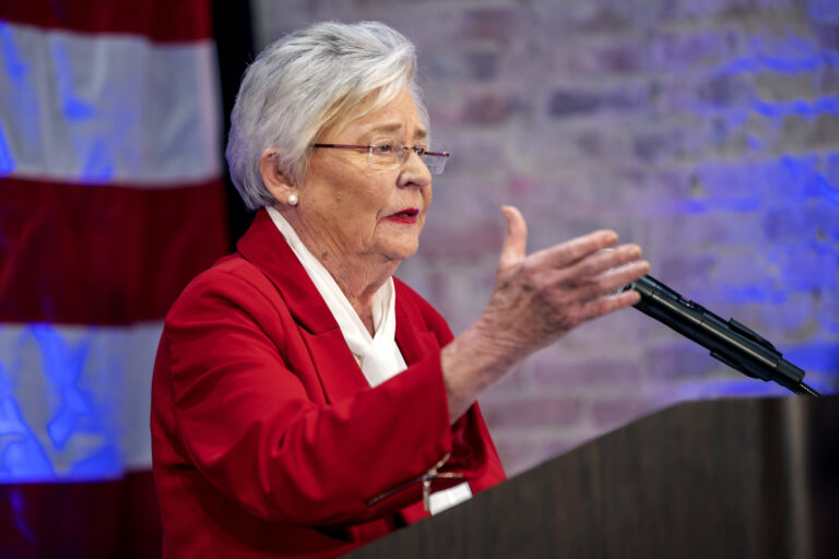 After 3rd failed lethal injection, governor asks for pause on executions in Alabama