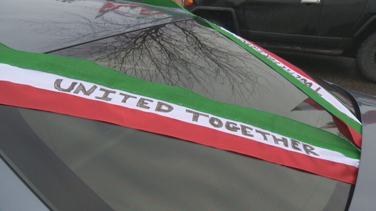 ‘Human Rights Drive’ held in Kelowna for Ukrainian and Iranian communities