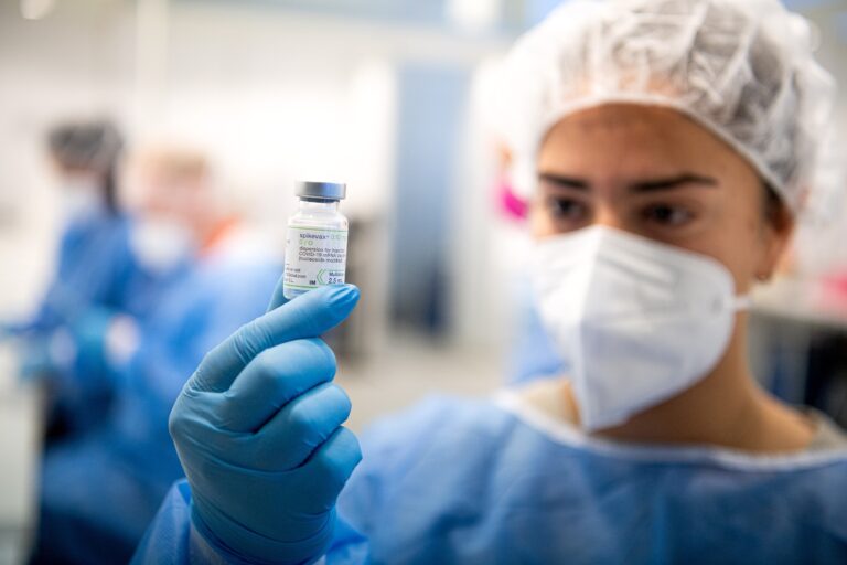 Moderna says its Omicron shots provide better protection than original COVID-19 jab