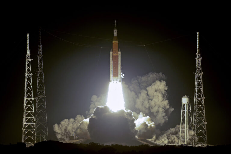 NASA’s new moon rocket blasts off 50 years after Apollo program
