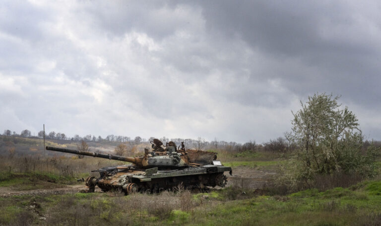 Russia starts larger evacuation of occupied southern Ukraine amid counteroffensive