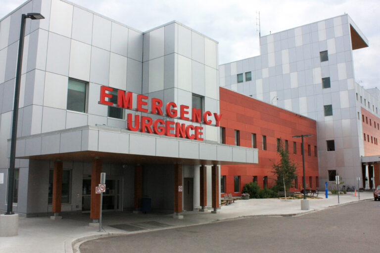 Northwest Territories bracing for viral surge, medicine shortages