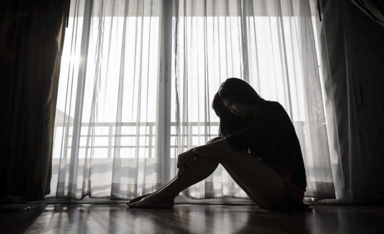 Parents should discuss depression, anxiety and even suicide with kids: experts