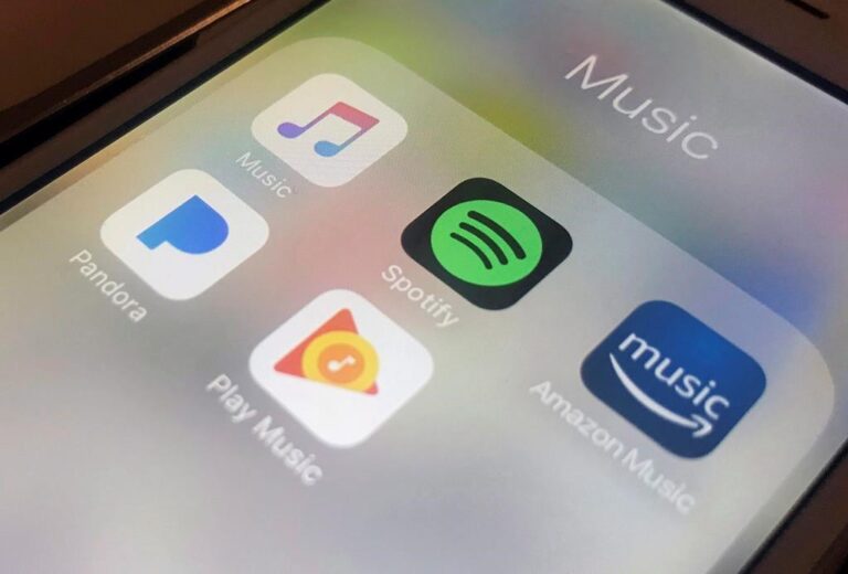 Quebecers are listening to less local music, musicians hope federal streaming bill will help