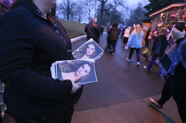 Lisa Marie Presley funeral: Hundreds gather at Graceland to mourn singer-songwriter’s death