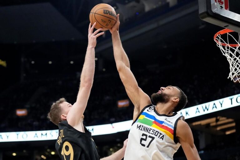 Surging Raptors rout Timberwolves 122-107