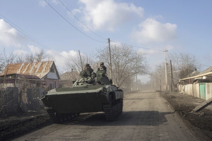 Battle for Bakhmut rages on as Russian shelling elsewhere kills civilians 