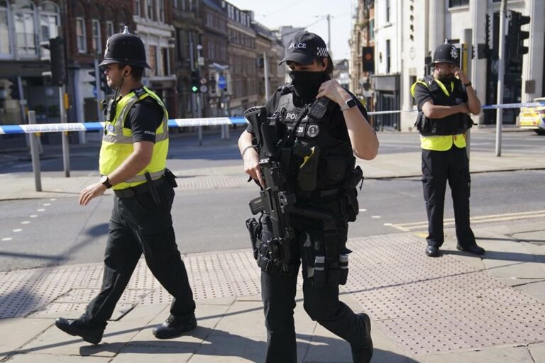 Linked violent incidents in English city leave 3 dead, 3 others injured: police