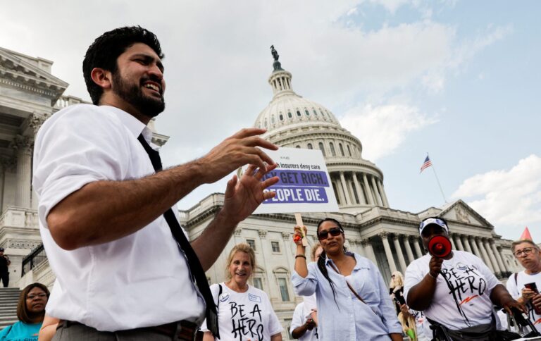 U.S. congressman goes on ‘thirst strike’ for worker heat safety protections