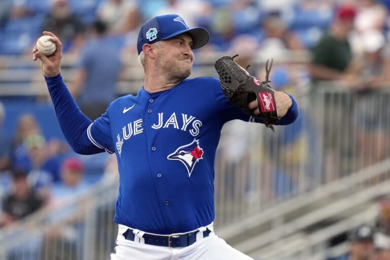 Blue Jays put Richards on 15-day injured list