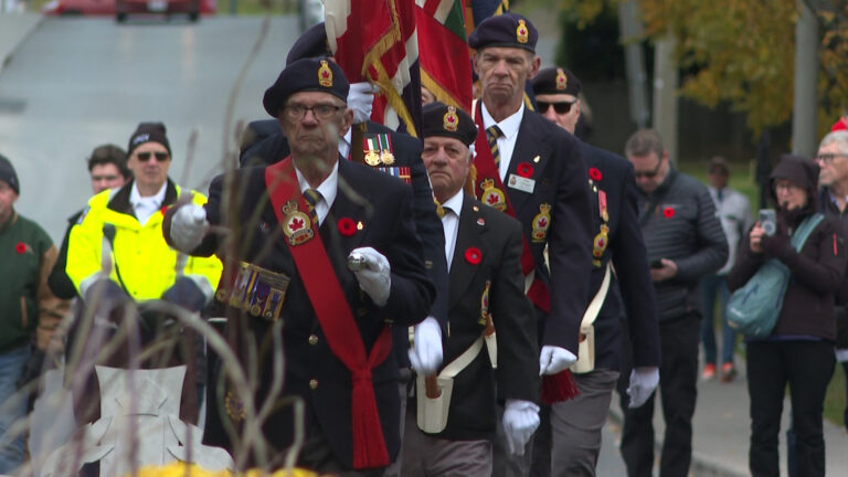 Kingston honours veterans on Remembrance Day mindful of current conflicts
