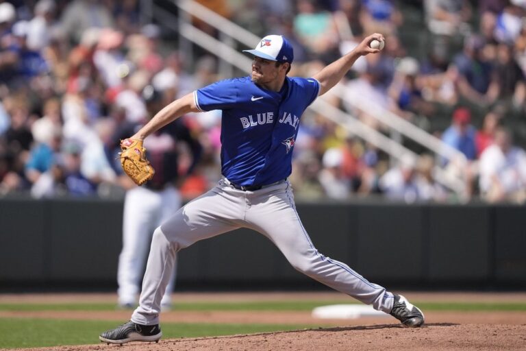 Blue Jays tie Braves 1-1 in spring training action