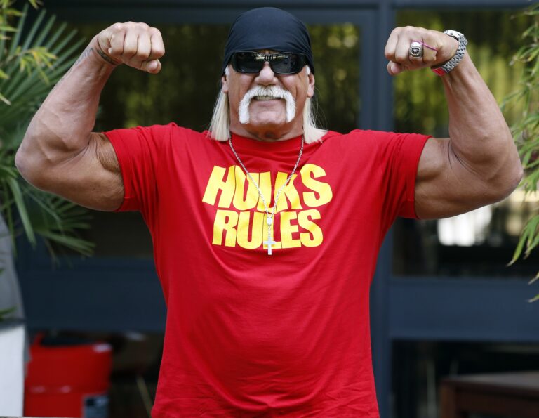 Wrestling legend Hulk Hogan dead at 71