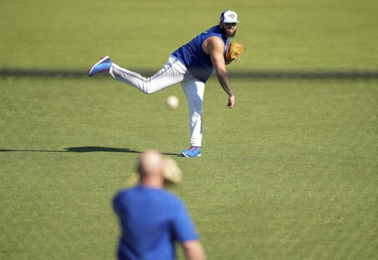 Alek Manoah’s time with Toronto Blue Jays ends