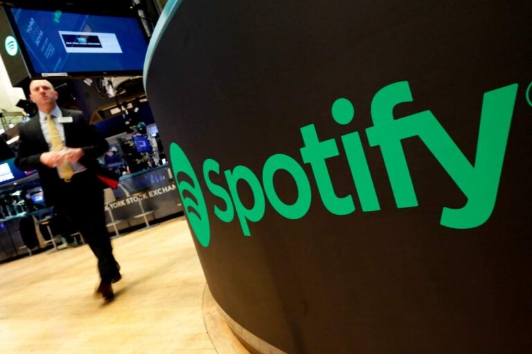 Spotify says monthly users and profits will likely fall below estimates