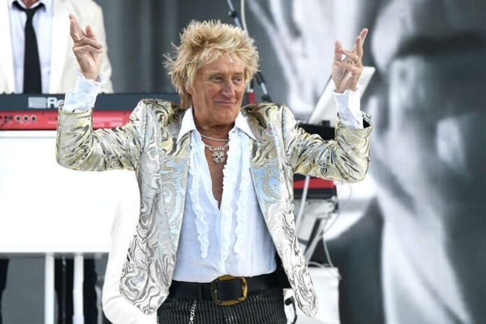 Rod Stewart cancels remaining tour dates after undergoing heart surgery