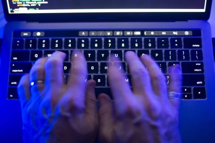 Canada’s privacy czar launches investigation of major driver’s licence hack