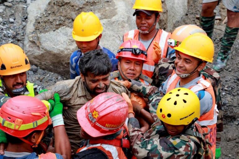 2 trapped workers rescued from tunnel 9 days after Nepal floods
