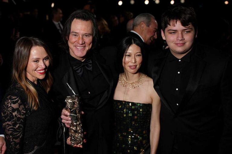 Jim Carrey marries girlfriend Min Ah in private ceremony